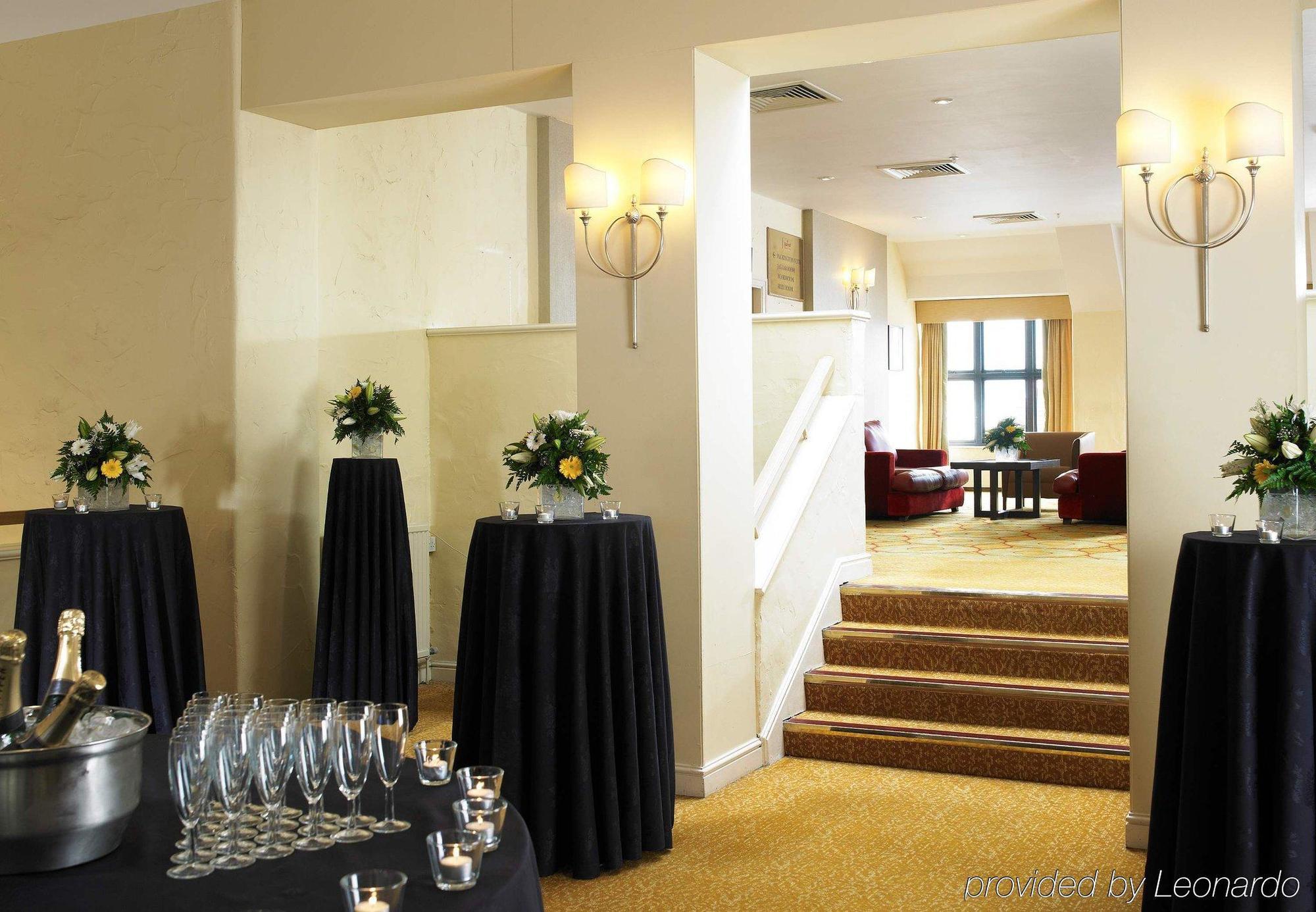 Forest Of Arden Hotel And Country Club Birmingham Restaurant photo